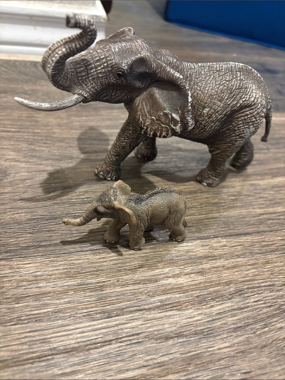 FREE in bundle toy Elephant Playset Figures - Realistic Safari Duo